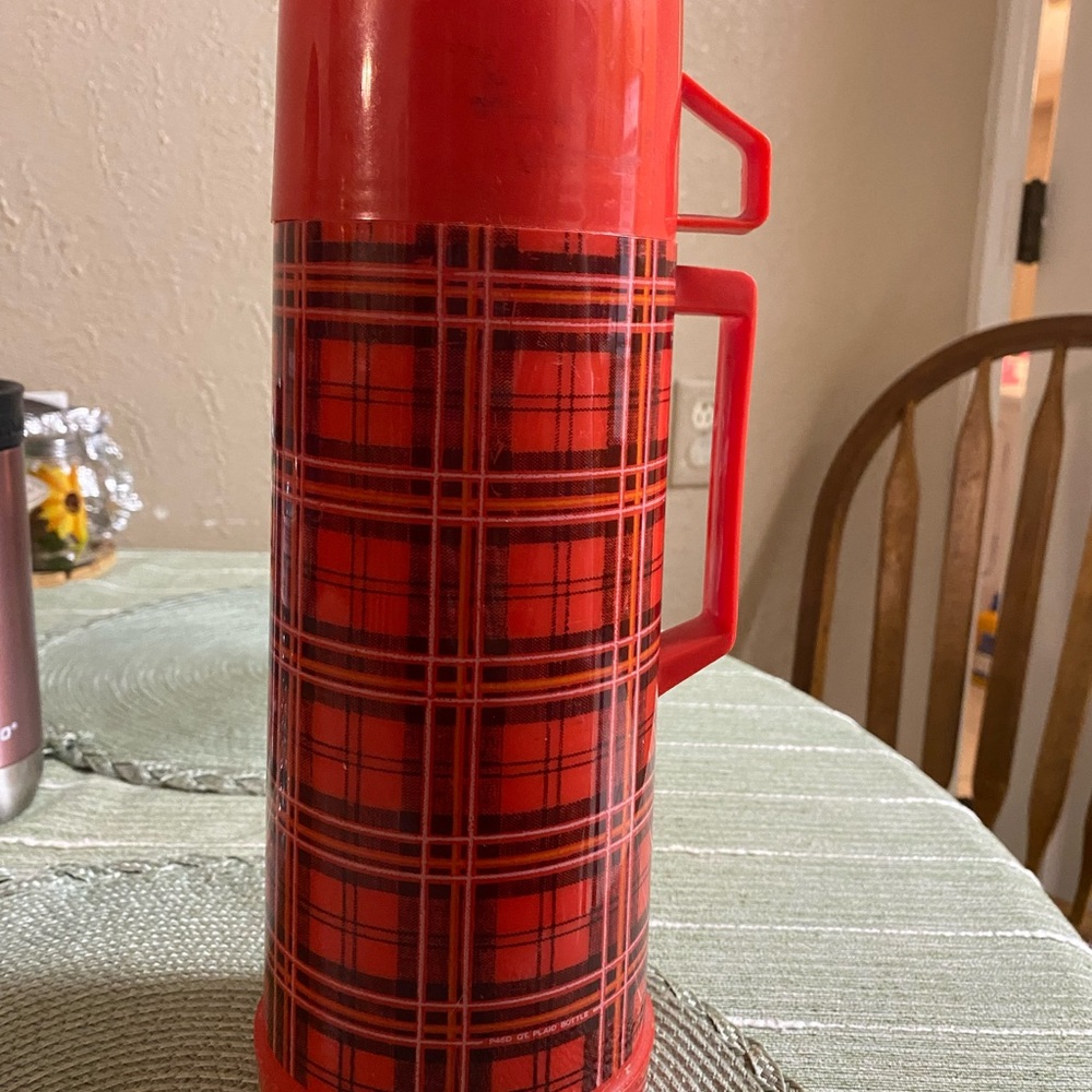 Vintage vacuum bottles Red Plaid Thermos